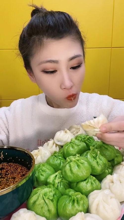 郑州高颜值吃瓜事件真相