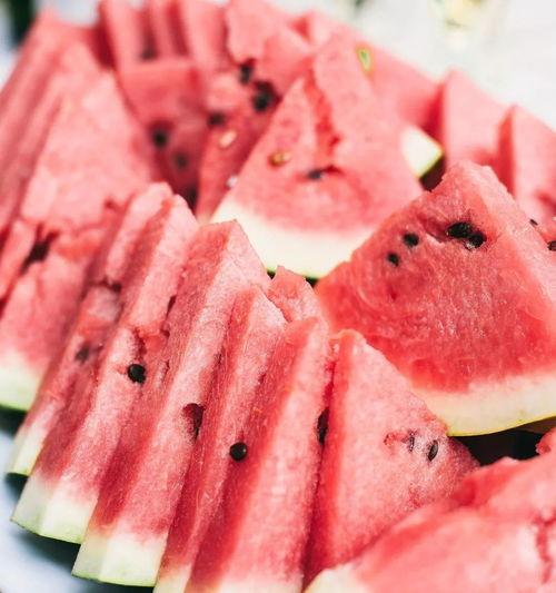 衡阳烧烤吃瓜群众事件