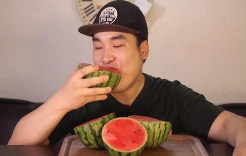 长兴网红吃瓜事件是真的吗,真相揭秘还是网络谣言？